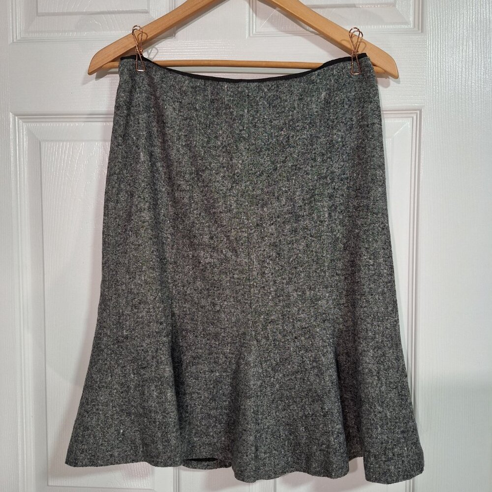 WHBM Black/White Tweed Fishtail Skirt Size 0